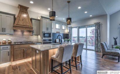 11267 S 102nd Avenue, Papillion NE 68046
