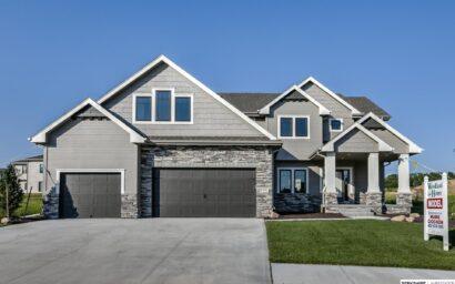 11720 Caspian Drive, Papillion NE 68046