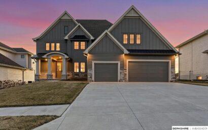 4222 S 218th Avenue, Elkhorn NE 68022